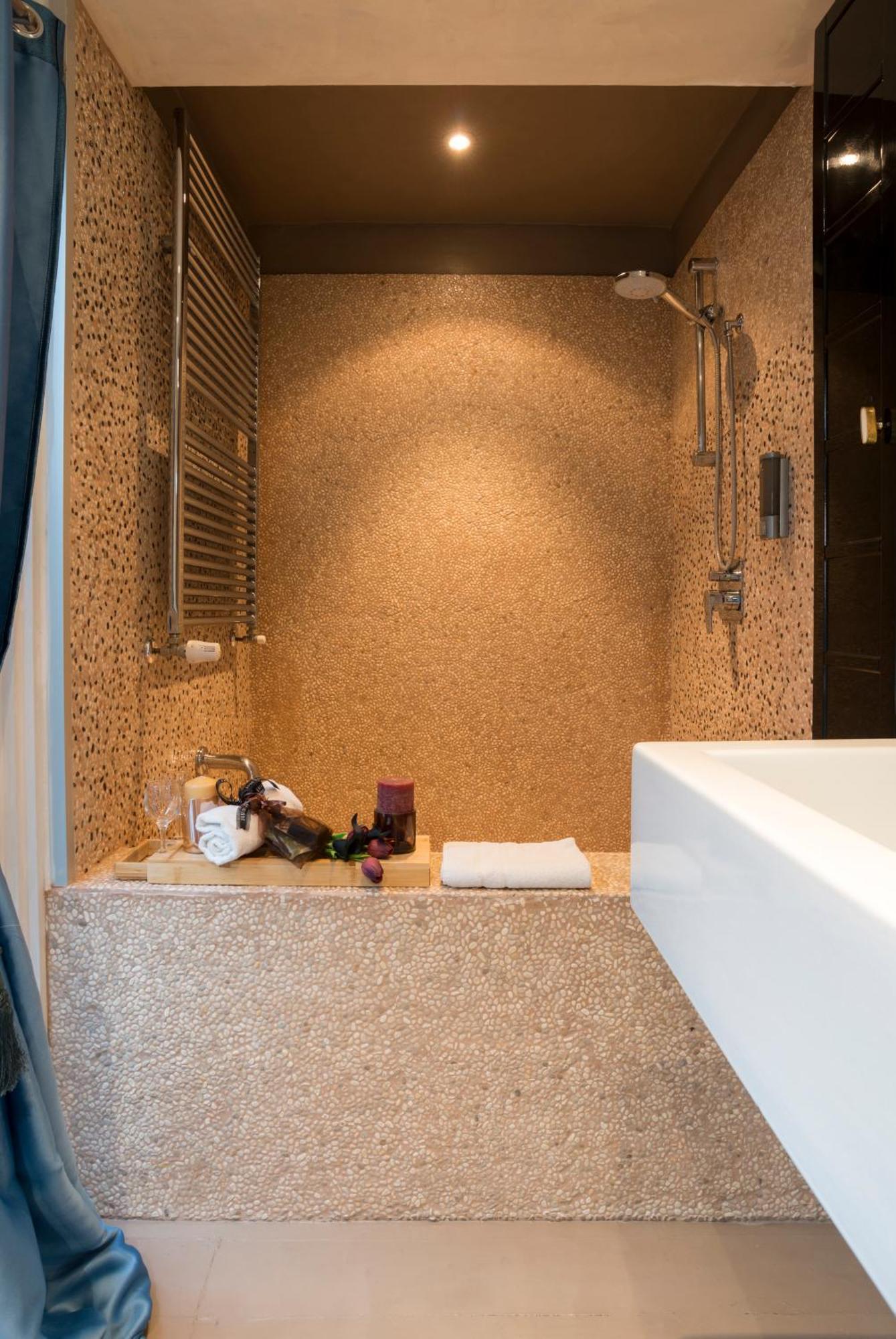 Luxury Piazza Di Spagna Escape With Terrace And Private Spa Rom Eksteriør billede
